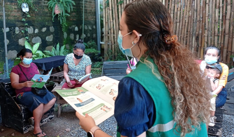 elsalvador-mujeres.jpg